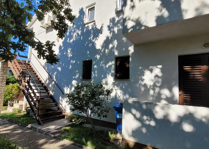 Adriana 2 By Interhome Apartman Omišalj